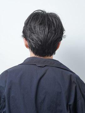 アルファ 新宿(alpha) フェザーパーマ/ブルーブラック/刈り上げセンターパート[新宿]