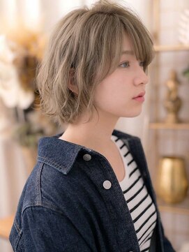 カバーヘアアンドスパ ブリス 浦和(COVER HAIR&SPA bliss) カーキベージュフレンチバングくせ毛風マレットウルフボブ20代c8