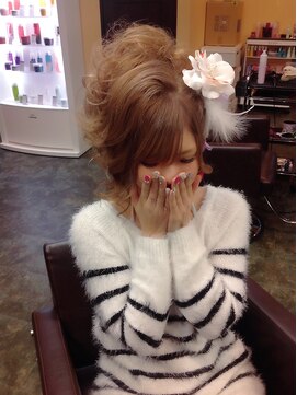 ヒスヘアー クリエイティブスペース(hys hair creative space by lauto) 成人式アップスタイル
