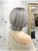 【MIRAC町田店河原崎】シルバーグレージュショートスタイル