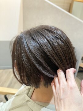 ジーナ 西荻窪(Zina) 【CELINE 西荻窪】艶髪＊大人かわいい＊ショートボブ