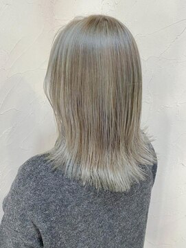 レイール 下北沢(Reir) 【Reir下北沢】*くびれセミディ+シルバーアッシュ*