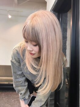 ヴィオラカラー(VIOLLA COLOR)の写真/カラー/ブリーチ/パーマのダメージを大幅に抑えて長持ちさせ、髪本来の美しさを保つ[オラプレックス]取扱い