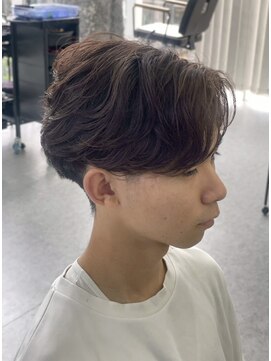 デュー 栄(DEW) 【DEW】フェザーショート/カルマパーマ/センターパート