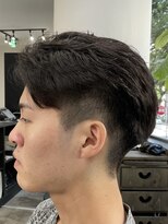 フイ 新宿3丁目(Hui)&nbsp;フェザーパーマ/グレーブルーカラー/刈り上げショートパンク