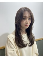 オットット(OttottO)&nbsp;韓国ヘア☆レイヤーカットグレージュくびれヘア