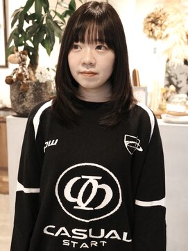 ウィム(wim) " レイヤースタイル "/レイヤーカット/ミディアムレイヤー