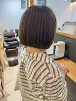 ライラック(LILAC)&nbsp;10代20代/丸い感じのボブじゃなくて/丸すぎないボブ