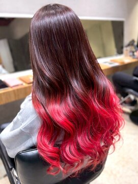 ナチュラル ヘアーデザイニング(Natural hair designing) 韓国風カラー/裾カラー/ビビッドレッド/ネオンレッド/波ウェーブ