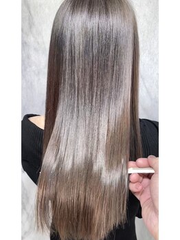 リヒト ヘアワークス(Licht HairWorks)の写真/驚きの髪質変化!海外セレブも注目する最新トリートメントは1回の施術で今までの常識を変える♪