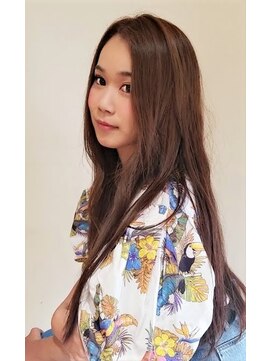 オペラ(Opera) 透明感ショコラベージュ