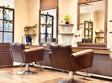 ステイル ヘアライフ(STAYLE hairlife)の雰囲気（ブラウン基調で落ち着く店内には隅々までこだわりいっぱい！）