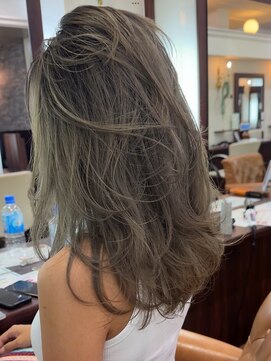 ヘアールーチェ(Hair Luce) バレイヤージュ