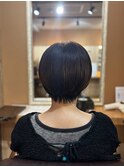 ショートボブ