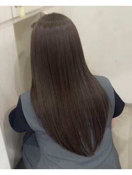 カルム(calme) 顔周りレイヤー/グレージュ