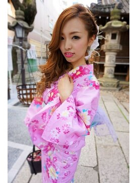 サファイア(SAPPHIRE) そんな目でこっちをみないで!!惚れてしまうやろ!!