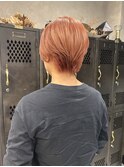 ハイブリーチダブルカラー透明感サーモンピンクショートボブ