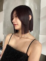 ヨーク(YOKE)&nbsp;ミディアムボブ大人ボブ暖色ワインレッドチェリーレッド