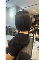 リリス(Lilith)&nbsp;艶ストレート×ぱつっとミニボブ