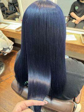 ビーヘアー(BE hair) ネイビーブルー×質感矯正