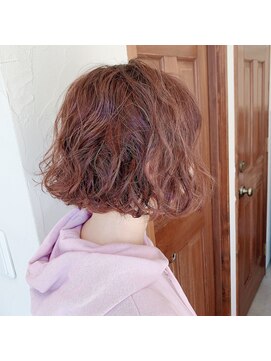 ファヴォリ(favori) 【favori自由が丘】ＰＩＮＫオレンジ×くせっ毛風パーマ