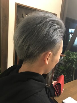 ニーズヘアー(Needs hair) ダークグレー