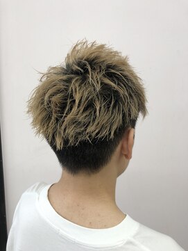 フレンズ 環状通東店(friend's) ハイトーン ベリーショート 4