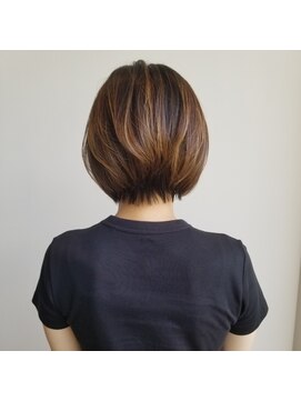 サラジュ 逆瀬川店(SARAJU) ハイライト×ショートボブ