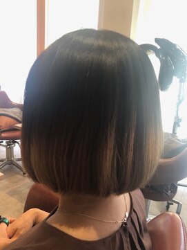 リベア トウキョウ 東大島店(Rever Tokyo) ツヤサラボブ/[東大島/東大島駅]