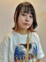 サクラ オモテサンドウ(SAKURA)&nbsp;インナーカラーピレンジ×ぱっつん前髪×くびレイヤー