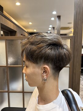 レイフィールド 岡崎六名店 2ブロ　スキンフェード