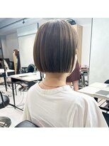 ソワ 錦糸町(soi)&nbsp;ぱつっとボブ_ハイトーンカラー_前髪パーマ_ぱっつん前髪