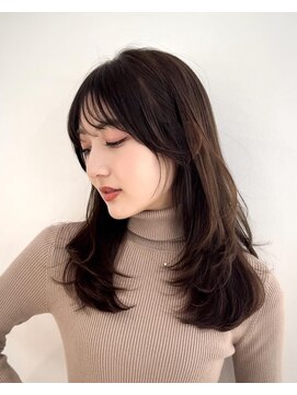 ルル 表参道(lulu.) 小顔  暗めカラー グレージュ　レイヤーカット