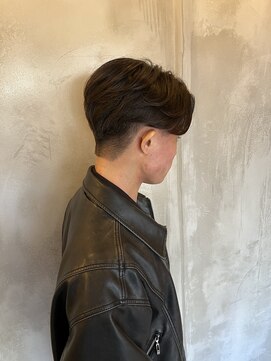 リリアーナ(LILIANA) センターパート　ニュアンスパーマ　池袋パーマ