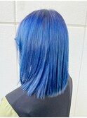 ブリーチオンカラー/ブルー/切りっぱなしBOB