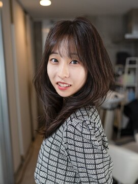 ホロン 池袋(HOLON) 池袋美容室HOLON【韓国風レイヤーカットフォワード巻き】