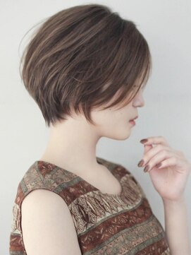 ルアン 上通り(ruen) 横顔美人 大人くびれショート ruen 熊本 田口紗羅