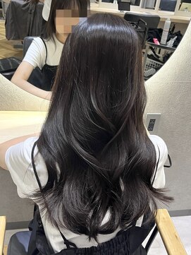 ジーナ 福岡天神(Zina) 韓国風／顔周りカット／レイヤーカット