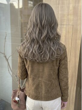 ニコリヘアワークス(nicori hair works) ロング×ウェーブ×ミルクティーベージュ3