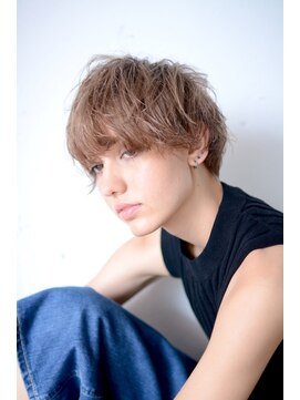 ミラバイグリーン(Mira by green) メルトカラー ベビーショート baby beige