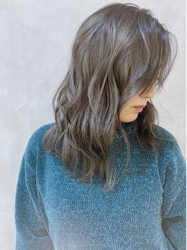 ムウ 難波(MOU) ハッシュカットフルバング似合わせカットレッドブラウン20代30代