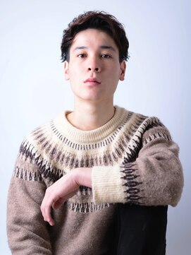 ニーイチイチ(211) 似合わせカットイメチェン/アップバング/スパイキーショート