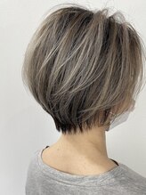 【美シルエット☆ショートスタイル】 シルエットの綺麗さが自慢のショート。扱いやすくお手入れも簡単！