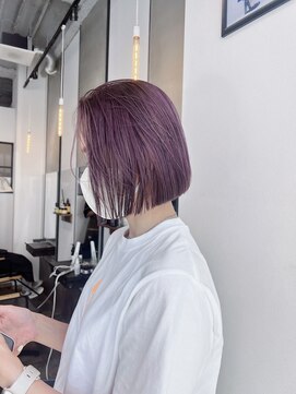 デイジードゥ(Daisy duex) ラベンダー ボブ デザインカラー 切りっぱなしボブ