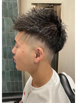 グレイスフルバーバーロンドン 大宮店(Graceful Barber London) 【20代 男性】ロンドンスパイキーブロックフェード