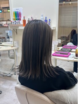 クラナ(clana) ハイライトカラー シャドールーツ