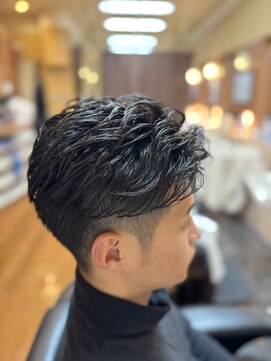 ヨシザワインク ハコザキ 水天宮前 日本橋人形町(YOSHIZAWA Inc.HAKOZAKI) 社会人向け◎毛流れショートパーマ×ビジネスツーブロック