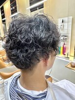 クオリス 上板橋店(QUALIS)&nbsp;爽やか◎刈り上げスパイラル無造作センターパート