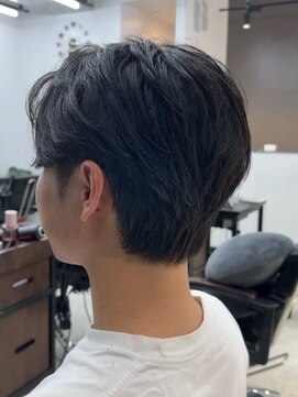 ガーデンタチカワネクスト(garden tachikawa next) 大人男子ナチュラルセンターパートウルフ毛流れカット20代30代