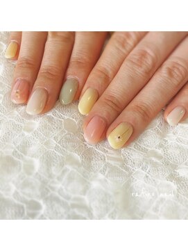 ラフィノ(rafino) 春カラーシンプルネイル